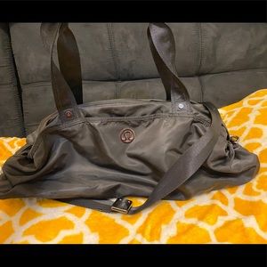 Lululemon bag